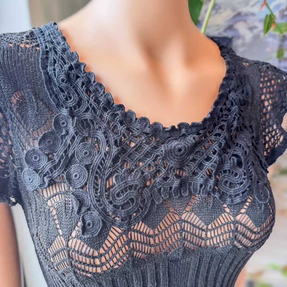MONORENO, Y2K Black Crocheted Top w Scalloped Accents Whimsigoth Women's Medium - Picture 3 of 11